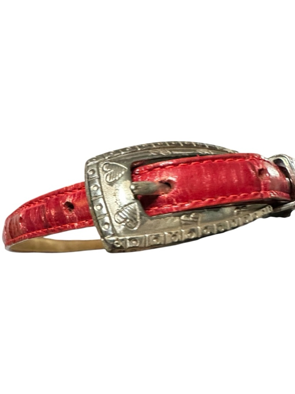 Brighton Croc Embossed Red Leather Belt Heart Charm Skinny Womens Size S 28 - Picture 3 of 9